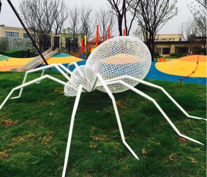 不銹鋼螞蟻雕塑.jpg 不銹鋼螞蟻雕塑.jpg